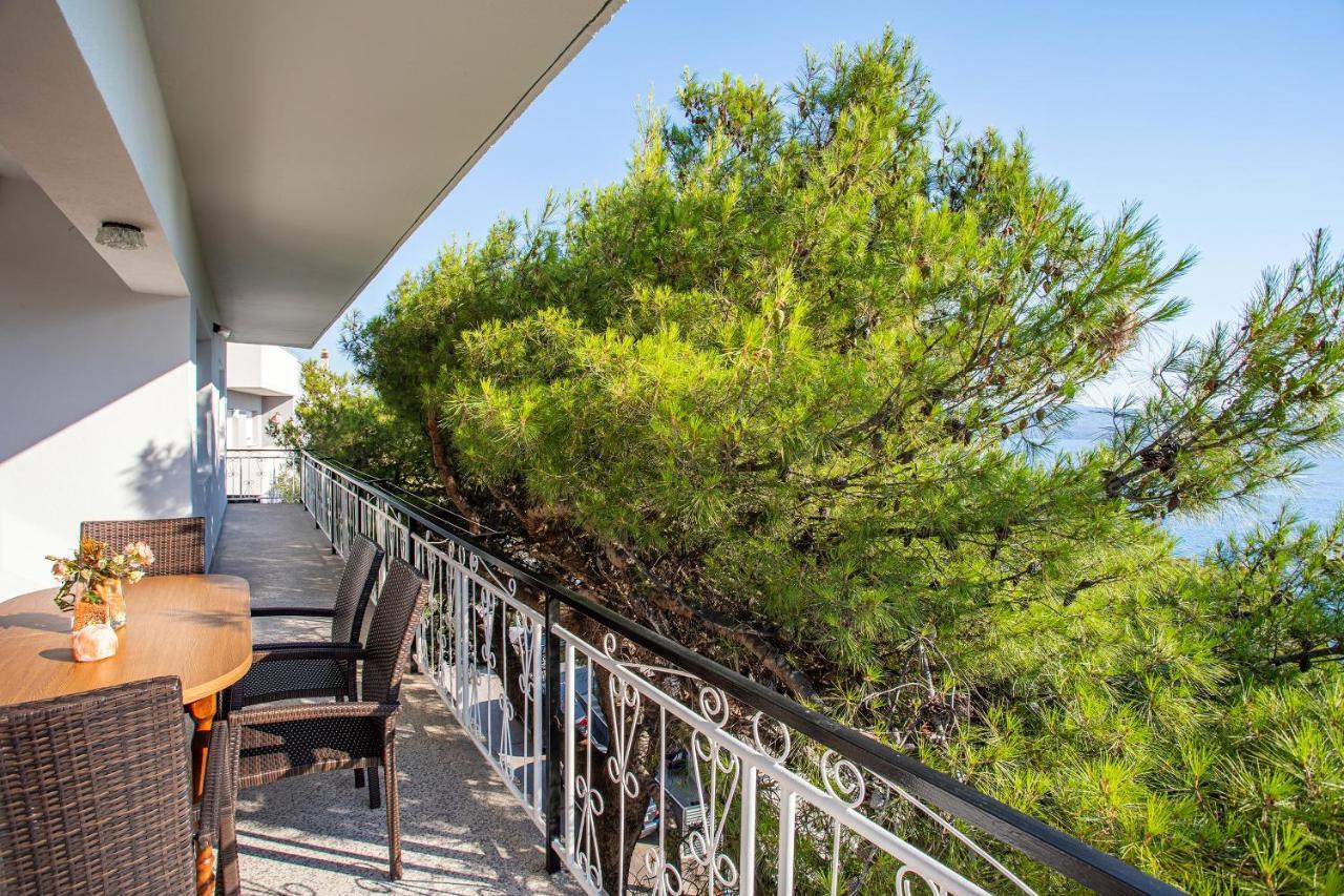 Apartments Adisa Omiš Exterior foto