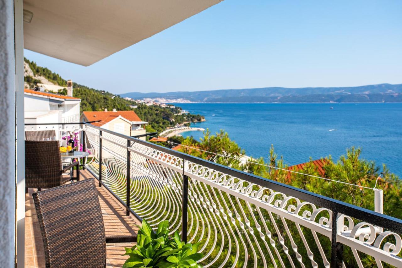 Apartments Adisa Omiš Exterior foto